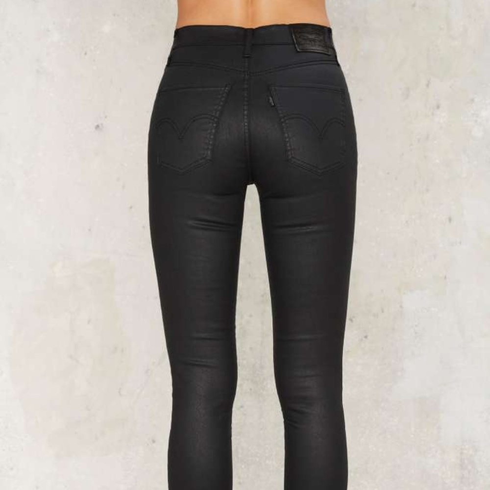 Levi's Mile High Super Skinny Jeans in Coated Onyx